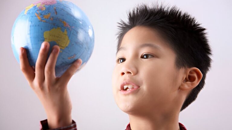 JR GEO